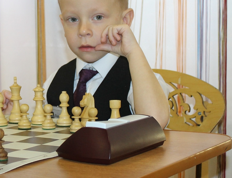 Определились сильнейшие шахматисты  среди дошкольников города Ханты-Мансийска